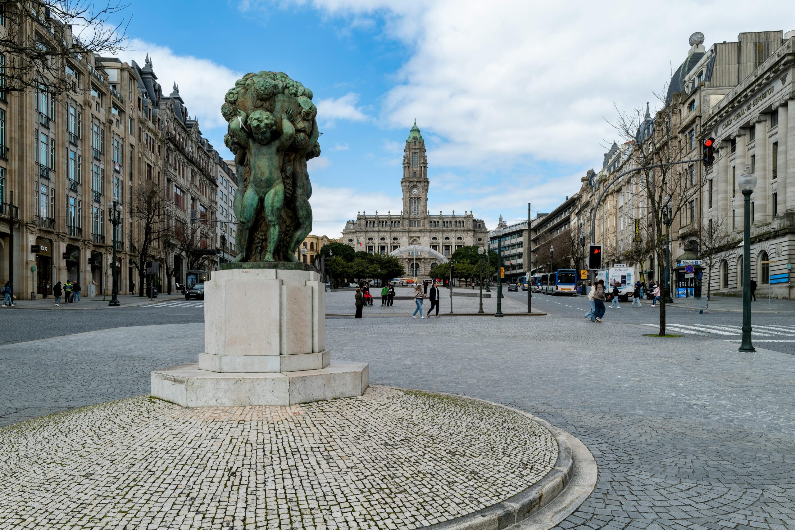 View of Porto City Hall and sculpture at Avenida dos Aliados, a Porto landmark.